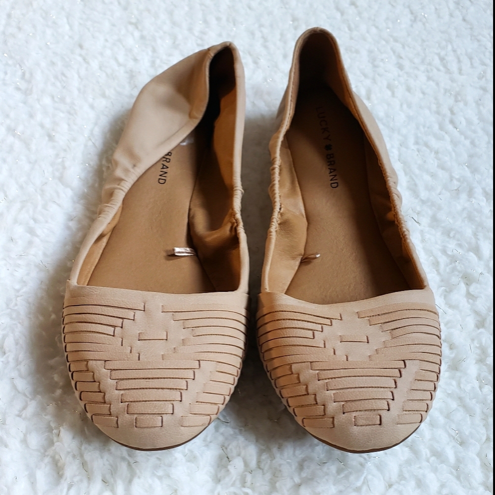Lucky Tan Cream with Woven Detail, size 11